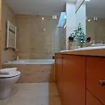 Tasteful Getaway With Private Terrace * Matosinhos (Porto)
