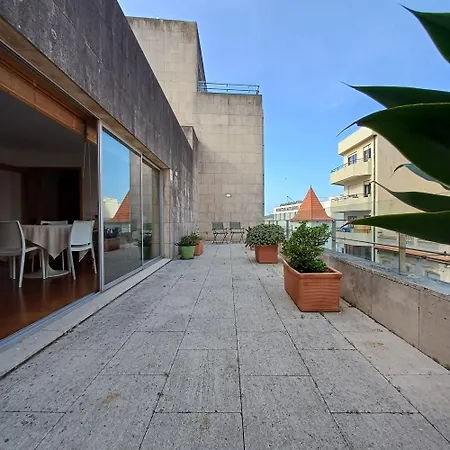 Tasteful Getaway With Private Terrace * Matosinhos (Porto)