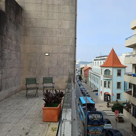 Tasteful Getaway With Private Terrace * Matosinhos (Porto)